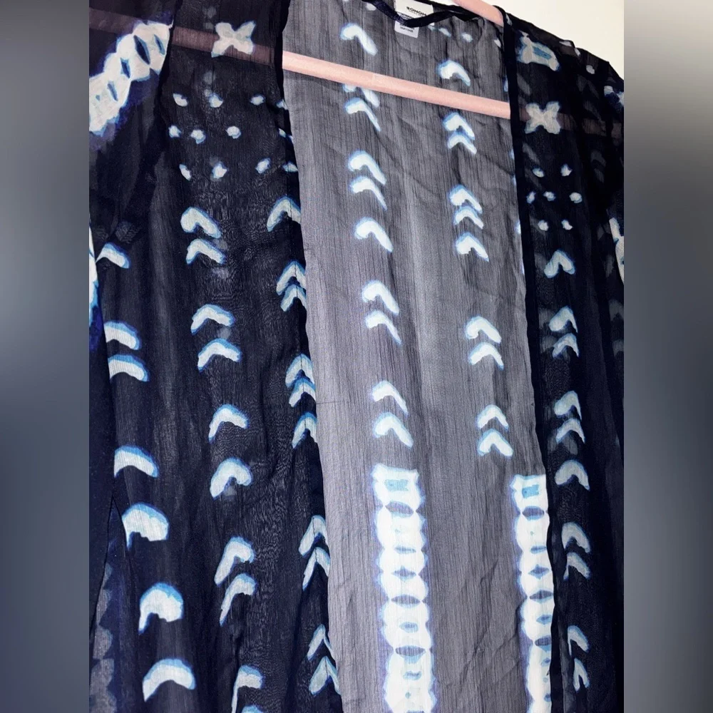 Blue Patterned Kimono - Picture 3 of 3